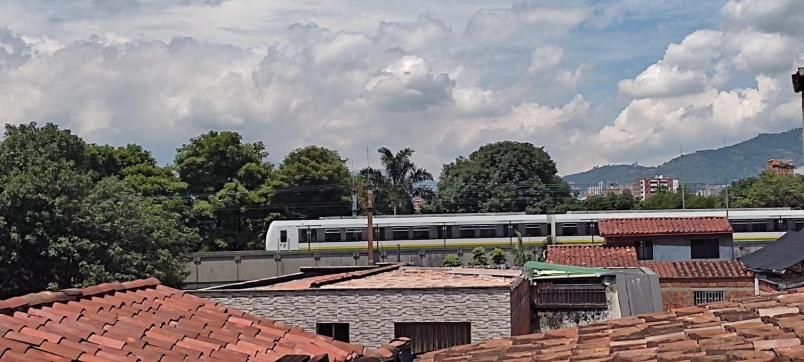 32 Confortable Apartamento Con Balcon En Laureles Estadio Apartment Medellin Exterior photo